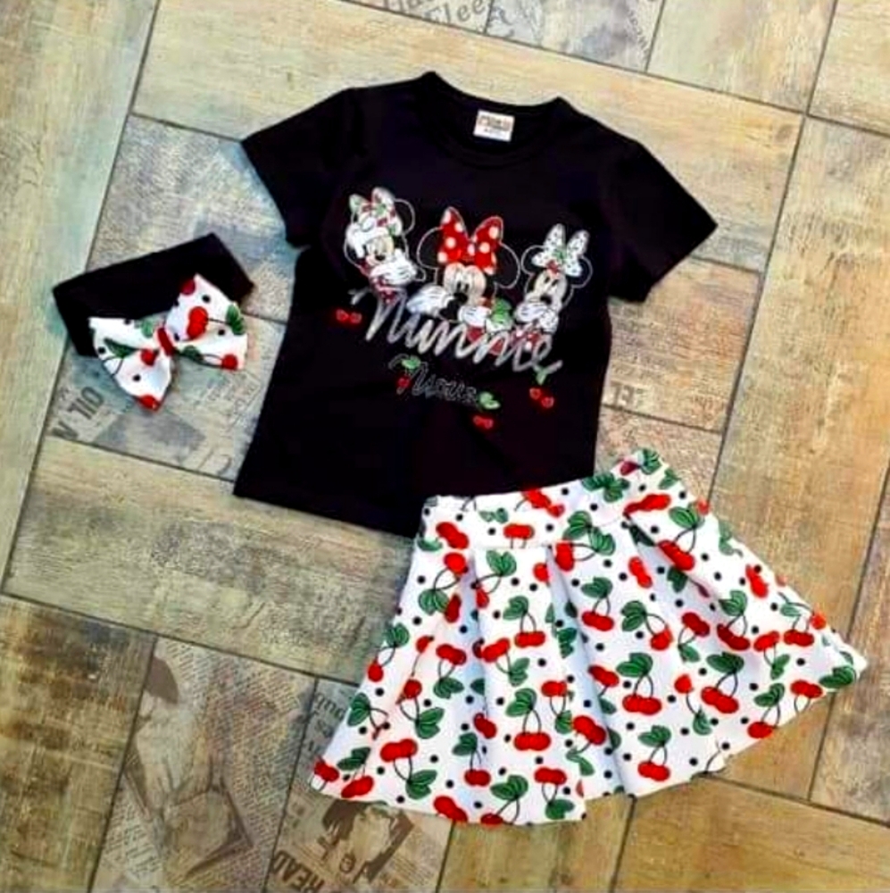 Shirt and skirt with head band